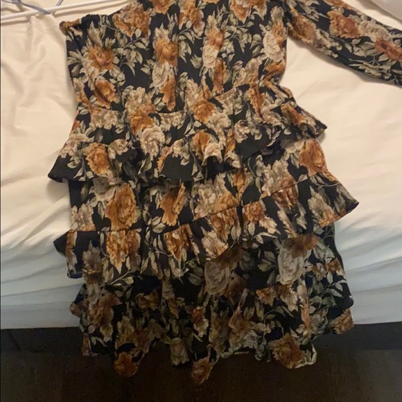 HELLO MOLLY Ruffled Dress ✨ - Picture 7 of 7